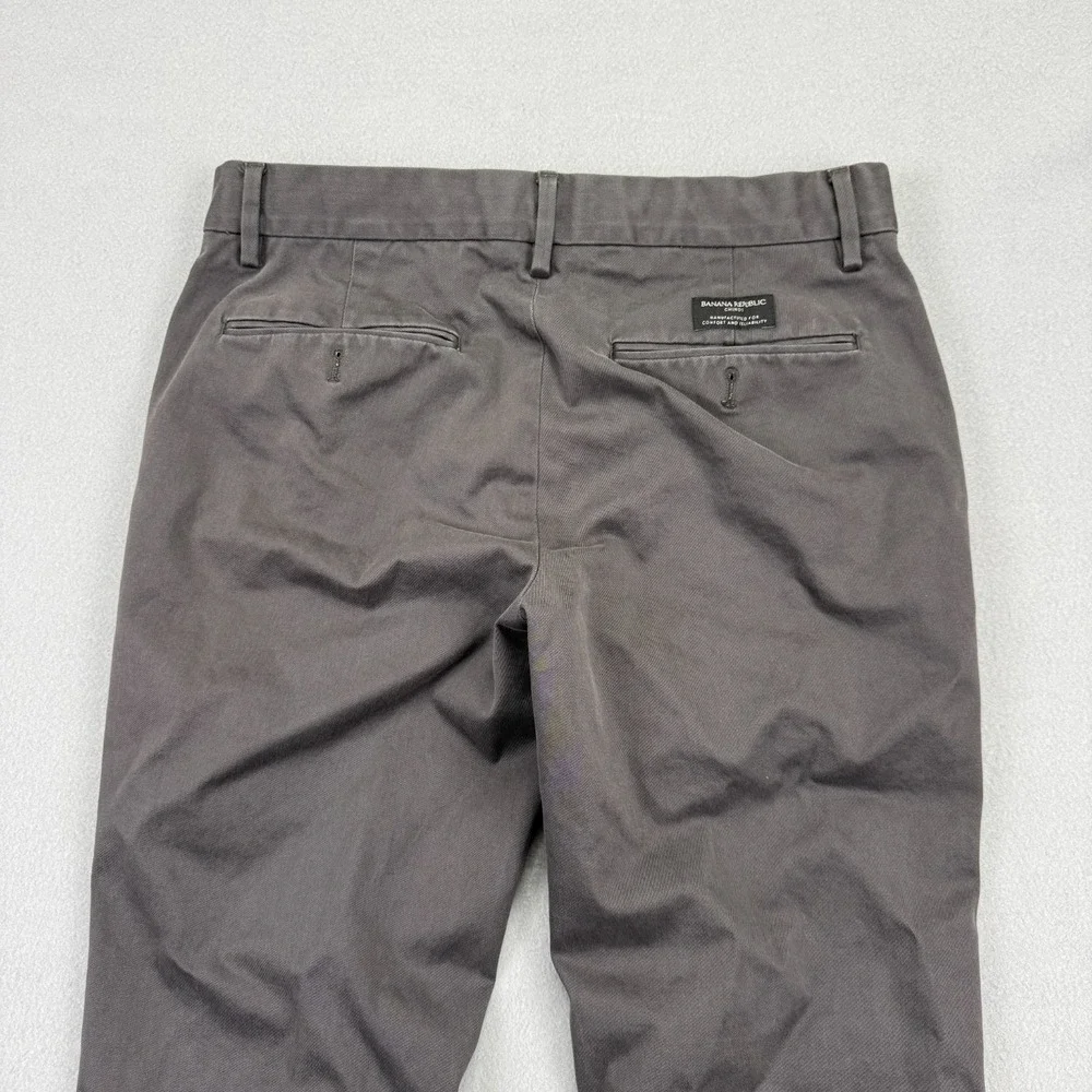 Banana Republic Chino Pants Men 31x30 Charcoal Gray Fulton Slim Straight Stretch